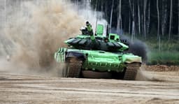 Российский танк Т-72Б3М пережил прилёт пяти дронов-камикадзе и продолжил работу