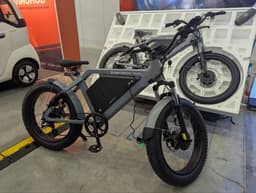 Pioneer Electric Bike with 2800 W Power Showcased at "Motovesna" — Reaches 60 km/h in 8 Seconds