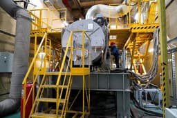 Первый дизель-генератор для нового локомотива ТЭ26 прошел испытания 