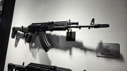 Полицейских в Индии могут вооружить автоматами Калашникова АК-203