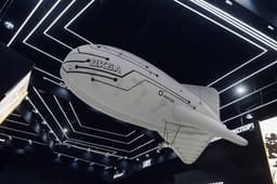 Цеппелин с гелием нового типа: публике показали аэростат для связи «Макс», поднимающий в небо до 900 кг груза