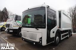 Без шума и выхлопов: как работает новый электрический мусоровоз МАЗ-692Е55