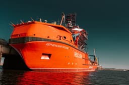 Дизель-генераторы запустили на строящемся спасательном судне «Керченский пролив»