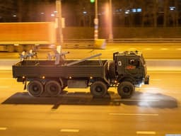 Дроны-камикадзе «Ланцет» вслед за «Геранями» начали запускать с КамАЗов: уникальное фото пусковой установки