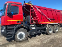 Самосвал КамАЗ-6595 на санкционно устойчивой компонентной базе представили в Калужской области