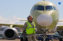 Импортозамещение полным ходом: в самолете SJ-100 не осталось иностранных деталей