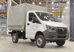 Повысили коррозийную стойкость: платформу «Соболь NN 4х4» оснастили бортами из оцинкованной стали