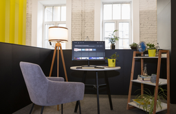 В воздухе повисло электричество: инженеры ИТМО создали комнату-зарядку для смартфонов