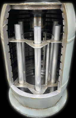 Combat Part of "Geraniums" Shown from Inside for the First Time: The Intricate Inner World of Star Drones