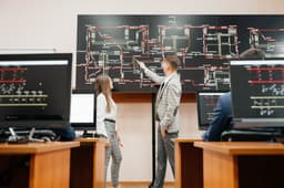 Более 4 миллиардов рублей выделят на развитие инженерных школ в 2025 году