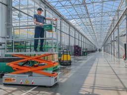 «ЭКО-культура» запускает производство гидравлических тележек для теплиц