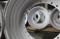 Выпуск новых колесных дисков для тракторов серии 3000 Ростсельмаш наладили на БЗМ