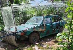 «На новых физических принципах»: умельцы приделали «мангал» к ВАЗ-2114 и превратили его в боевую машину