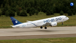 Минпромторг получил много заявок на поставку самолетов МС-21-310 и SJ-100