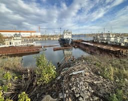 Эхо СССР: советский судостроительный завод продают за 750 млн рублей в России