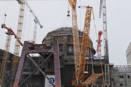 Путин посетил стройплощадку Курской АЭС-2 в Курчатове