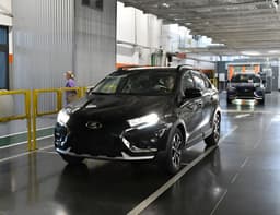 First Shots of the New Lada Iskra SW Cross "Panther" Have Appeared