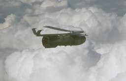 Появились первые кадры полета новой российской корректируемой бомбы