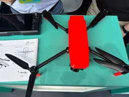 Квадрокоптер OMEGA представили на технологической конференции Startup Village 2025