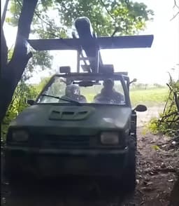 Kamikaze Drones "Molniya" Launched from "Oka": Craftsmen Adapt Launcher to Car