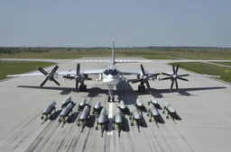 Footage Emerges of X-101 Strategic Missile in Flight Deploying L-504 Decoy Flares