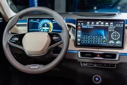 Многомилионный проект отправили в утиль: производство электромобилей e-Neva заморозили