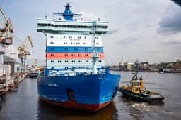 Icebreaker "Arktika" Project 22220 Ice Trials Delay Estimated at Almost 100 Million Rubles