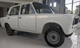 Копейку за копейки: в Латвии продают ВАЗ-2101 1975 года с пробегом всего 7 километров