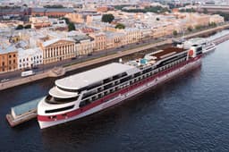 Комфортабельный теплоход «Николай Жарков» спустят на воду 11 июля