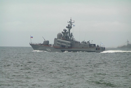 Pacific Fleet's Missile "Molniya" Opens Artillery Fire Against USVs in the Sea of Japan During Drills