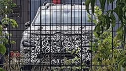 Mysterious "New Moskvich M70 Prototype" Shown in Photo Turns Out to Be a Renault Sandero Prototype