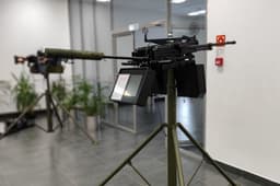 Тактическую опору для пулемётов ПКМ, ПКТ, Дегтярёва и АК разработали инженеры «Калашникова»