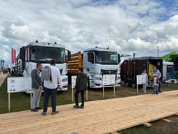 Новые зерновозы КАМАЗ-653557 и КАМАЗ-65658F показали в Ленинградской области