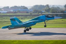 Su-34M bomber withstood belly landing without landing gear with the cockpit canopy open