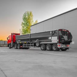 TFK "Avtodvor" Company Presents a New Semi-Trailer Dump Truck of its Own Design