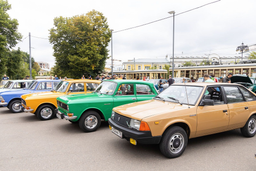 Юбилейный парад ретротранспорта пройдёт в центре Москвы 6 сентября