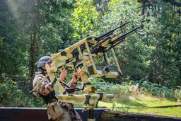 Rosgvardia fighters have developed and demonstrated a machine gun system against drones