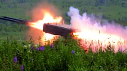 Извергающие пламя ТОС-1А «Солнцепёк» начнут выпускать на шасси Т-80