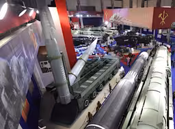 Ракета для товарища Кима: система Hwasong-11Ma подозрительно напоминает «Искандер-М»