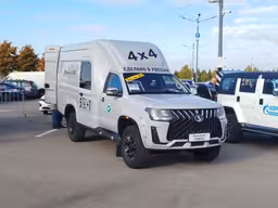 «Это не УАЗ»: новый отечественный фургон «Капитан 4x4» представила компания «Промтех»