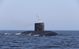 Russian Project 877 "Paltus" Submarine Impressed Chinese Sailors