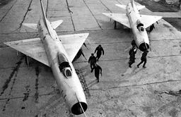 Su-9 "Fishpot": An Interceptor Fighter That Was Ahead of Its Time