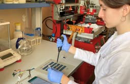 Биосенсор МГУ преодолевает дефицит кислорода и повышает чувствительность измерений в 100 раз