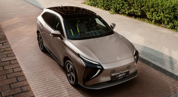 Российский бренд Evolute выпустил специальную версию электрокроссовера i-Sky