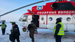 Crews of Two Ships Stranded in Ice Rescued by Mi-8 Helicopter of "Polar Airlines"