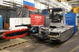 Вместо шведских аналогов: многофункциональную машину-амфибию МТА-01 представили в Санкт-Петербурге