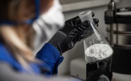 Катализатор для повышения качества моторного топлива начали выпускать на Чепецком механическом заводе