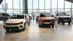 El Solaris ruso se vende por una fortuna tras el cierre de la planta de Hyundai en San Petersburgo