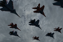 El sobrevuelo de Su-30SM y MiG-29 concluyó el desfile del Día de la Victoria en la Plaza Roja