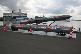 Российский клон сверхзвукового «Оникса», ракету BrahMos, обратят против Китая? На подходе ещё три страны
